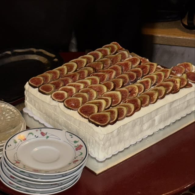 Fig cake at the counter